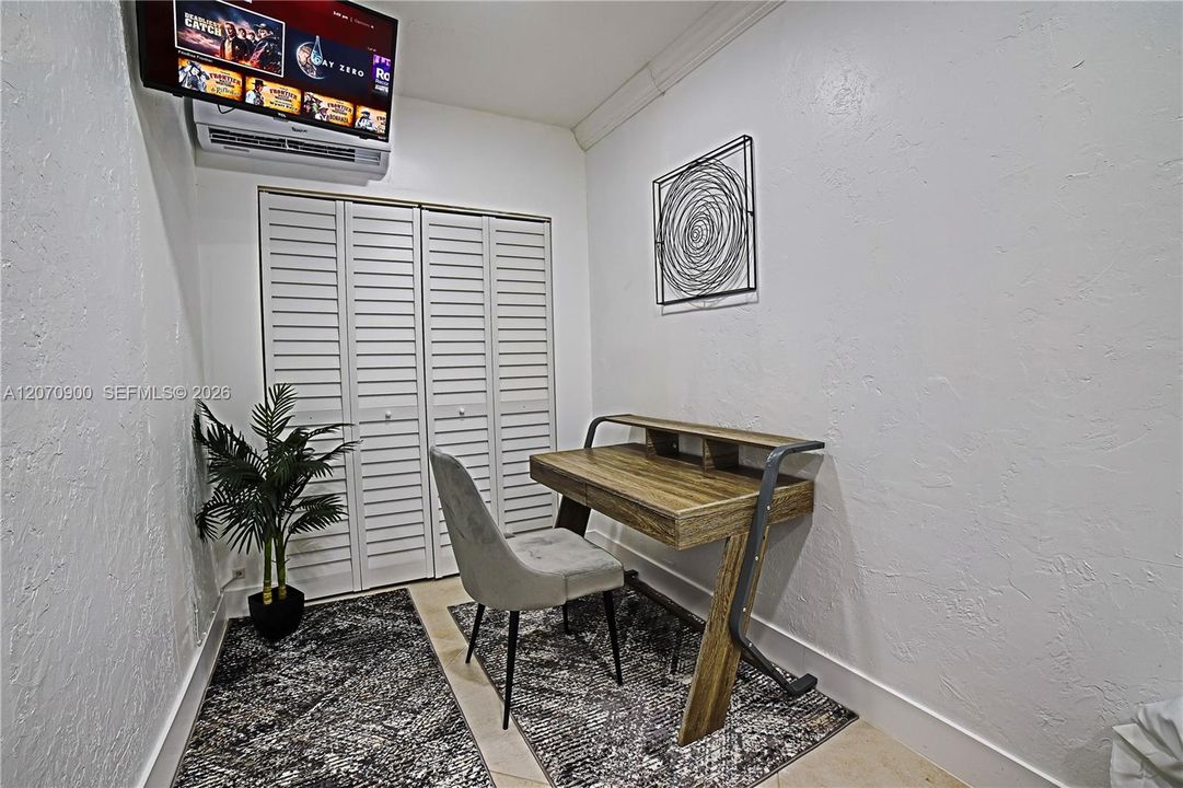 For Sale: $649,000 (3 beds, 2 baths, 1960 Square Feet)