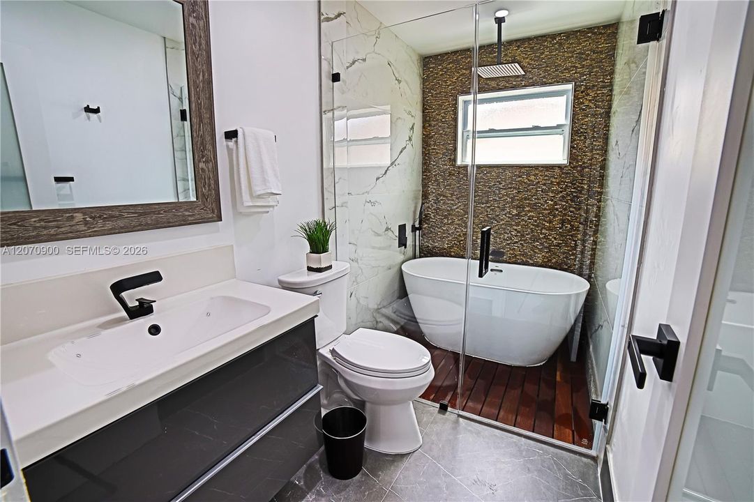 For Sale: $649,000 (3 beds, 2 baths, 1960 Square Feet)