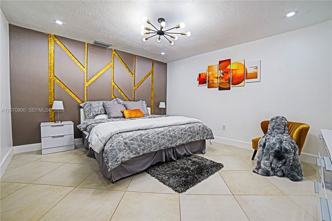 For Sale: $649,000 (3 beds, 2 baths, 1960 Square Feet)