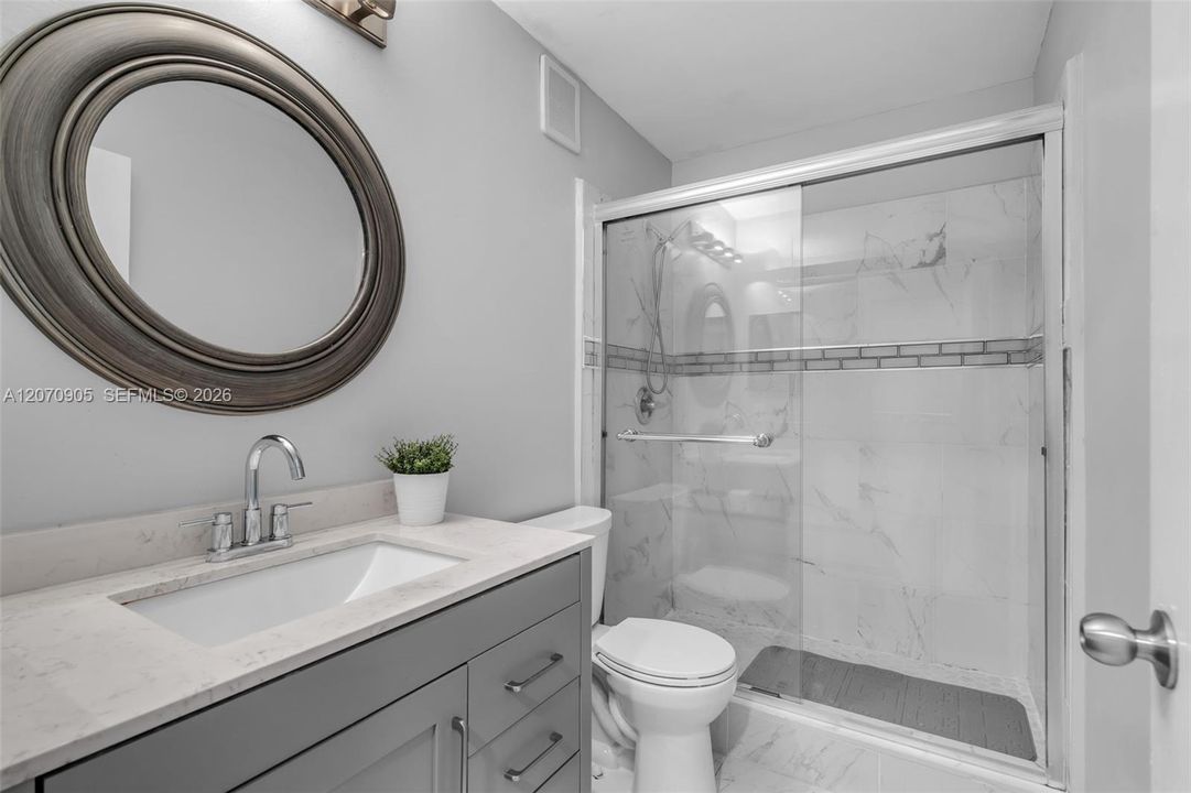 For Sale: $385,000 (3 beds, 2 baths, 1170 Square Feet)