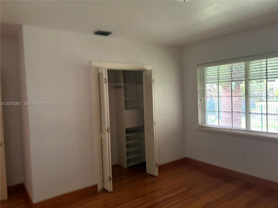 For Rent: $7,000 (3 beds, 2 baths, 2784 Square Feet)