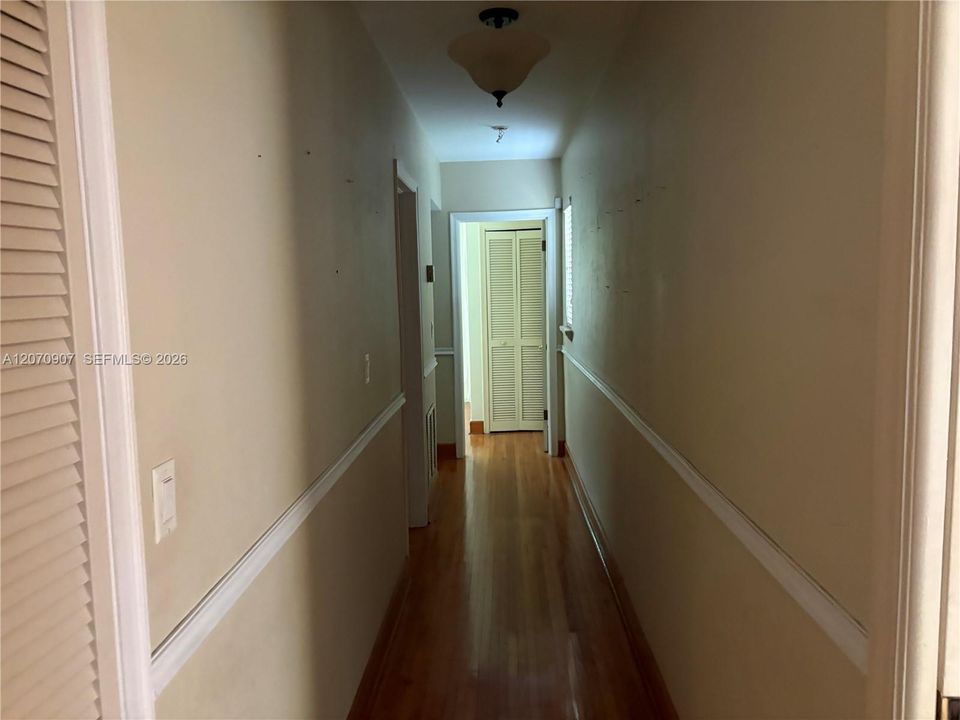 For Rent: $7,000 (3 beds, 2 baths, 2784 Square Feet)