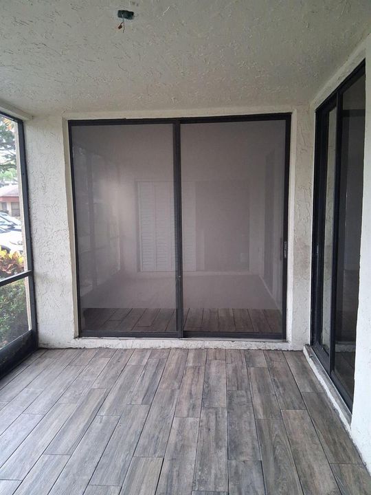 Screened Patio