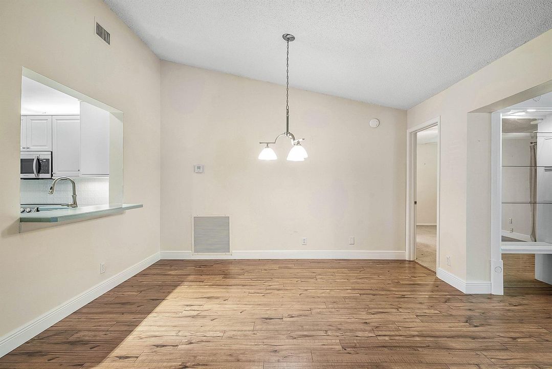 012-241DelRioBoulevard-BocaRaton-FL-3343
