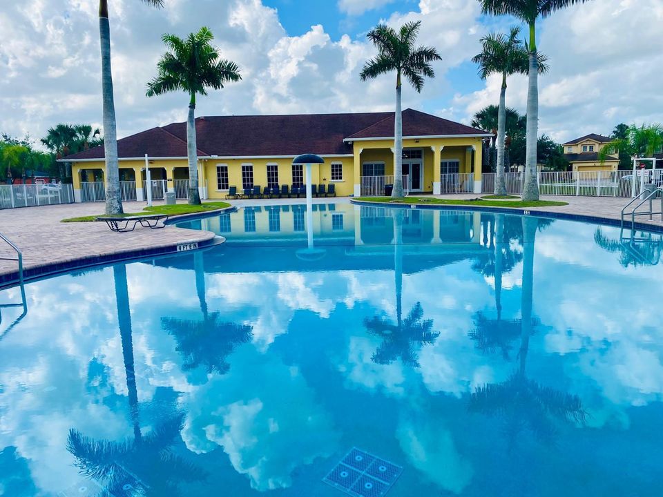 pool 4