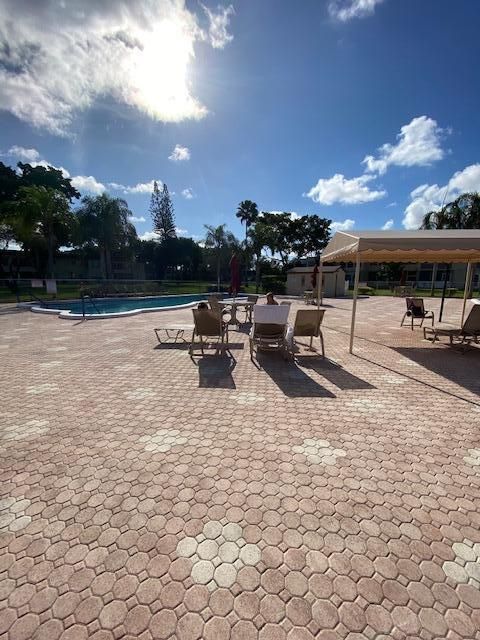 pool 2