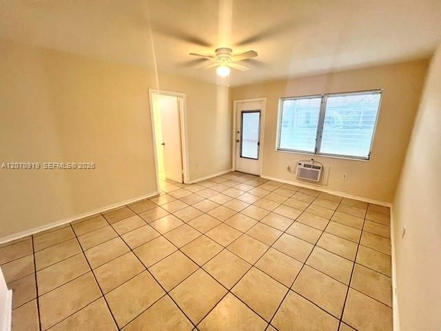 For Rent: $1,250 (0 beds, 1 baths, 0 Square Feet)