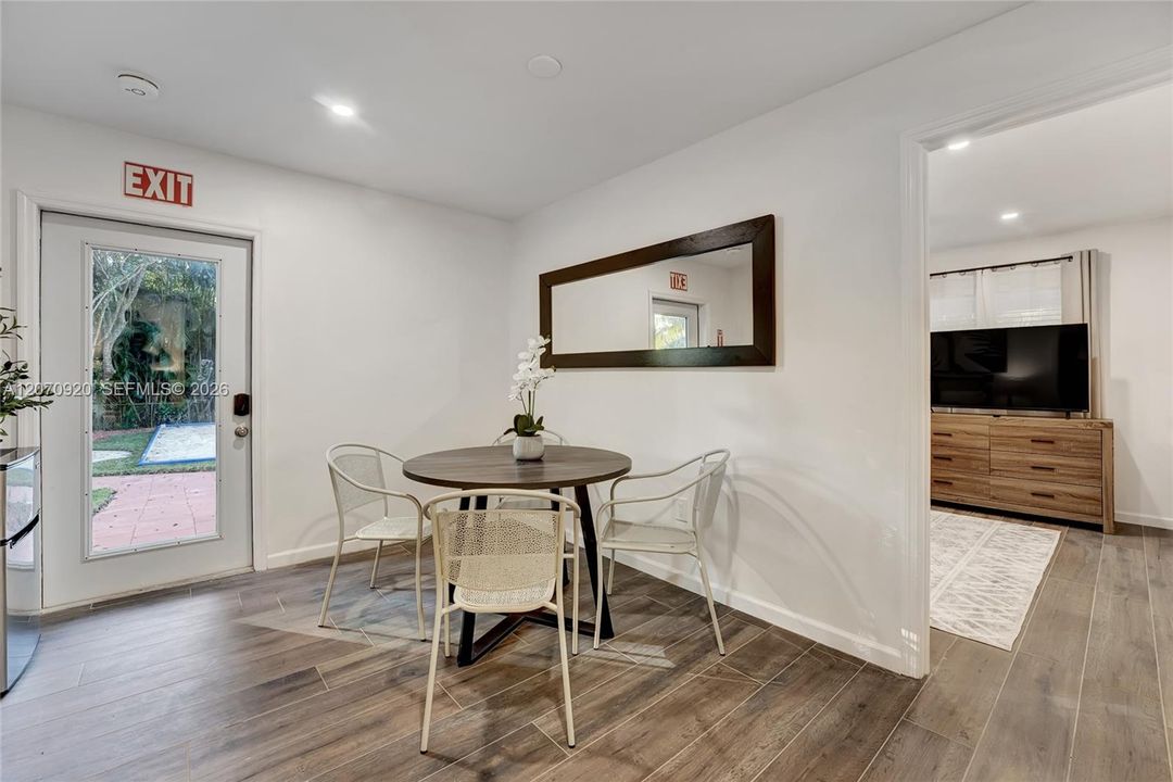 For Rent: $12,200 (8 beds, 4 baths, 3280 Square Feet)