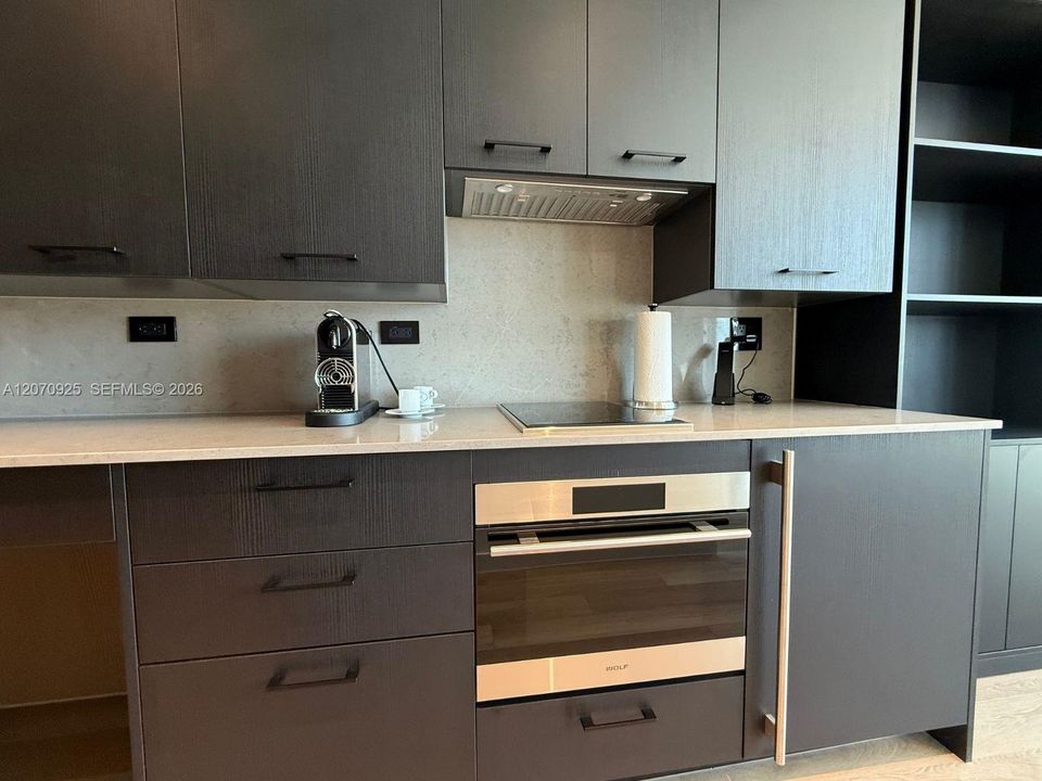 В аренду: $3,000 (0 спален, 1 ванн, 474 Квадратных фут)