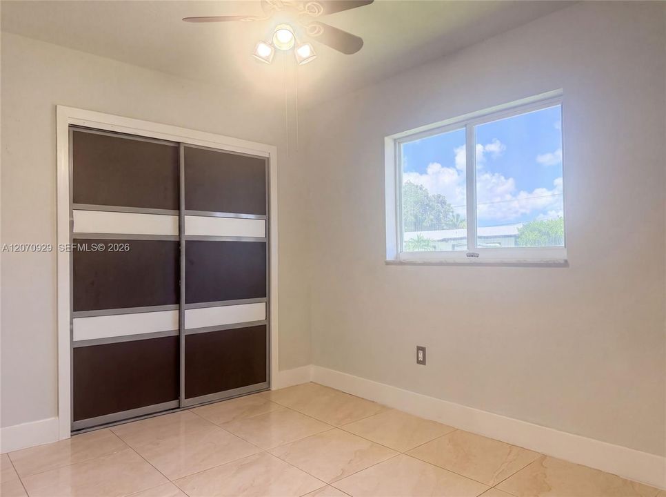 For Sale: $680,000 (3 beds, 2 baths, 1092 Square Feet)