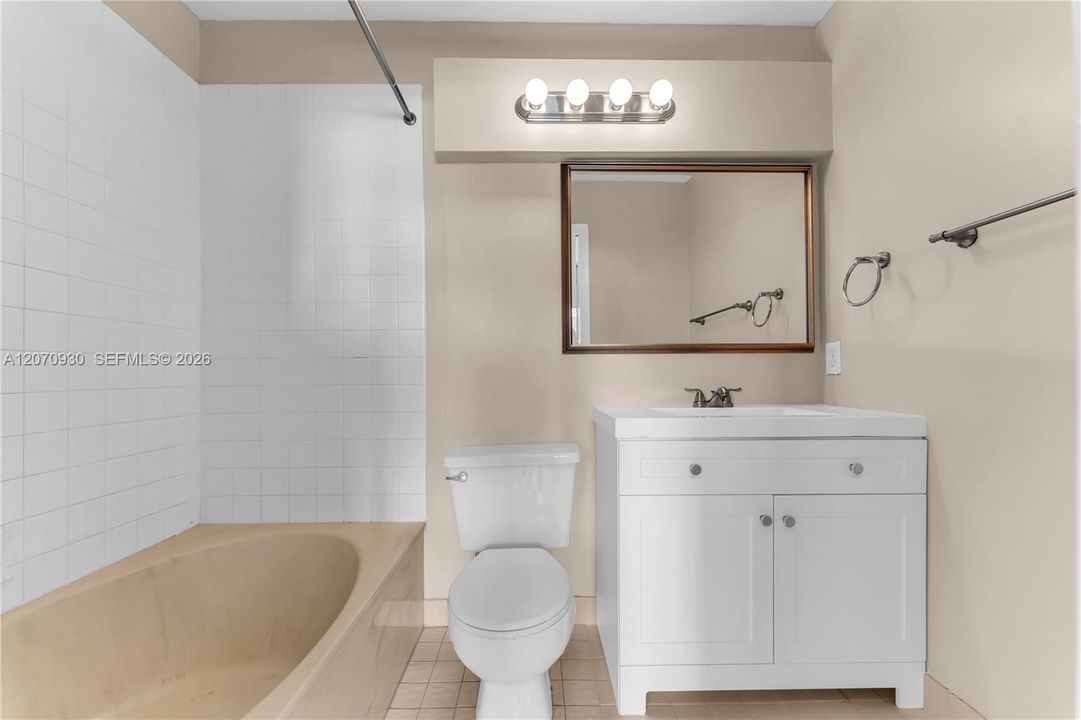 For Rent: $2,600 (2 beds, 2 baths, 1100 Square Feet)