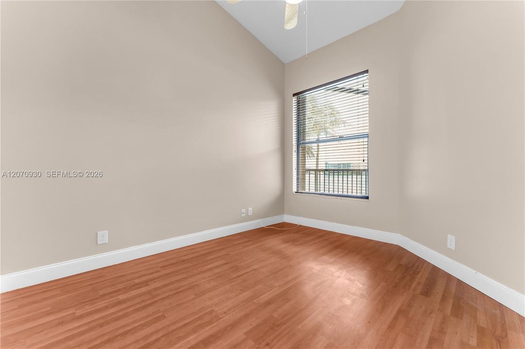 For Rent: $2,600 (2 beds, 2 baths, 1100 Square Feet)