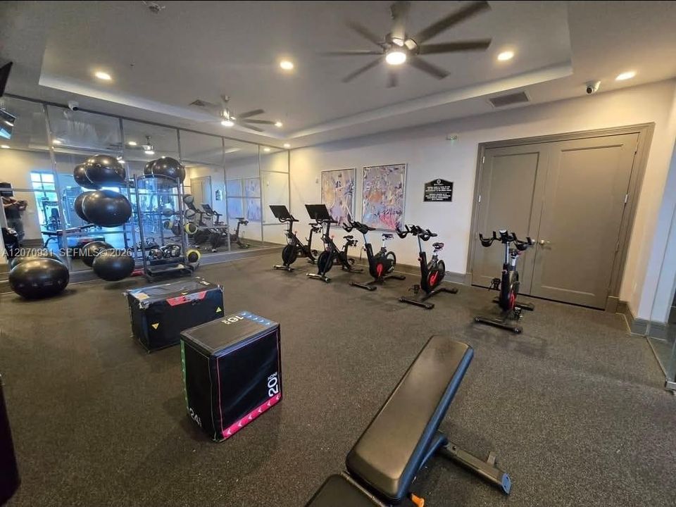 For Rent: $3,300 (3 beds, 2 baths, 1668 Square Feet)