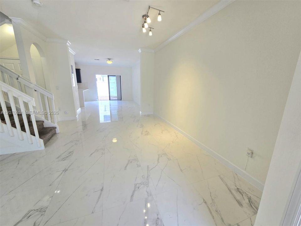 For Rent: $3,300 (3 beds, 2 baths, 1668 Square Feet)