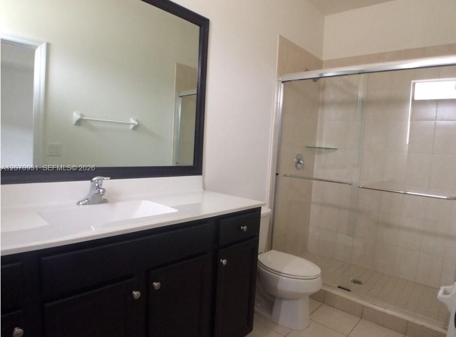 For Rent: $3,300 (3 beds, 2 baths, 1668 Square Feet)