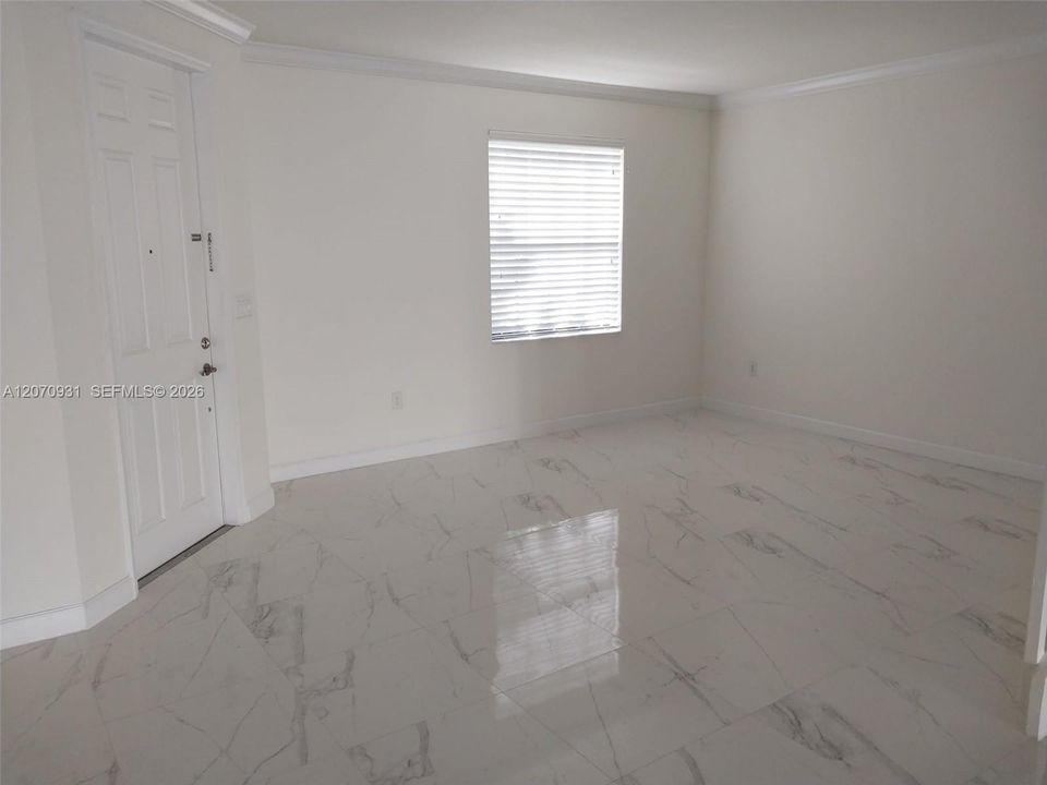 For Rent: $3,300 (3 beds, 2 baths, 1668 Square Feet)
