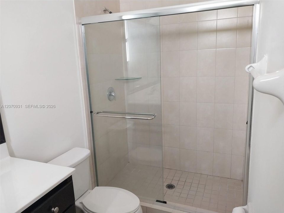 For Rent: $3,300 (3 beds, 2 baths, 1668 Square Feet)