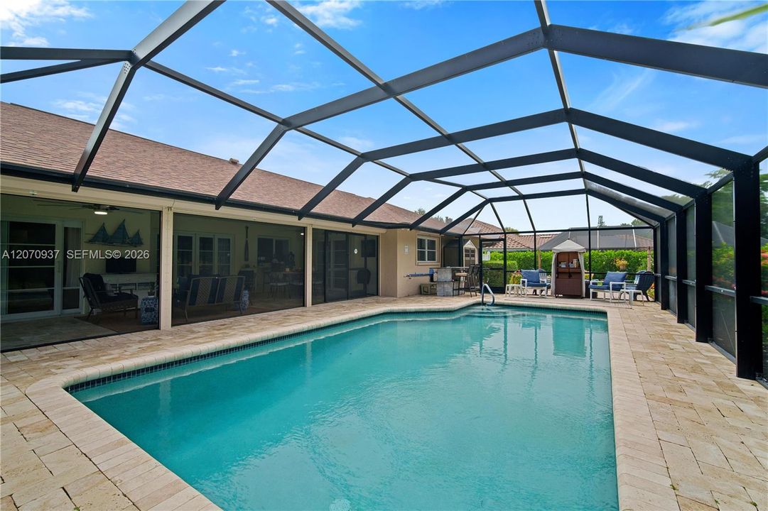 For Sale: $975,000 (3 beds, 2 baths, 1768 Square Feet)