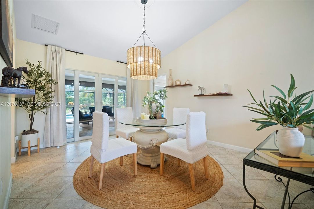 For Sale: $975,000 (3 beds, 2 baths, 1768 Square Feet)