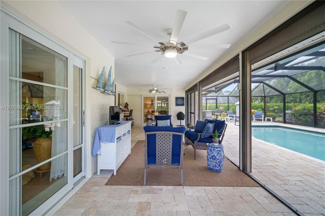 For Sale: $975,000 (3 beds, 2 baths, 1768 Square Feet)