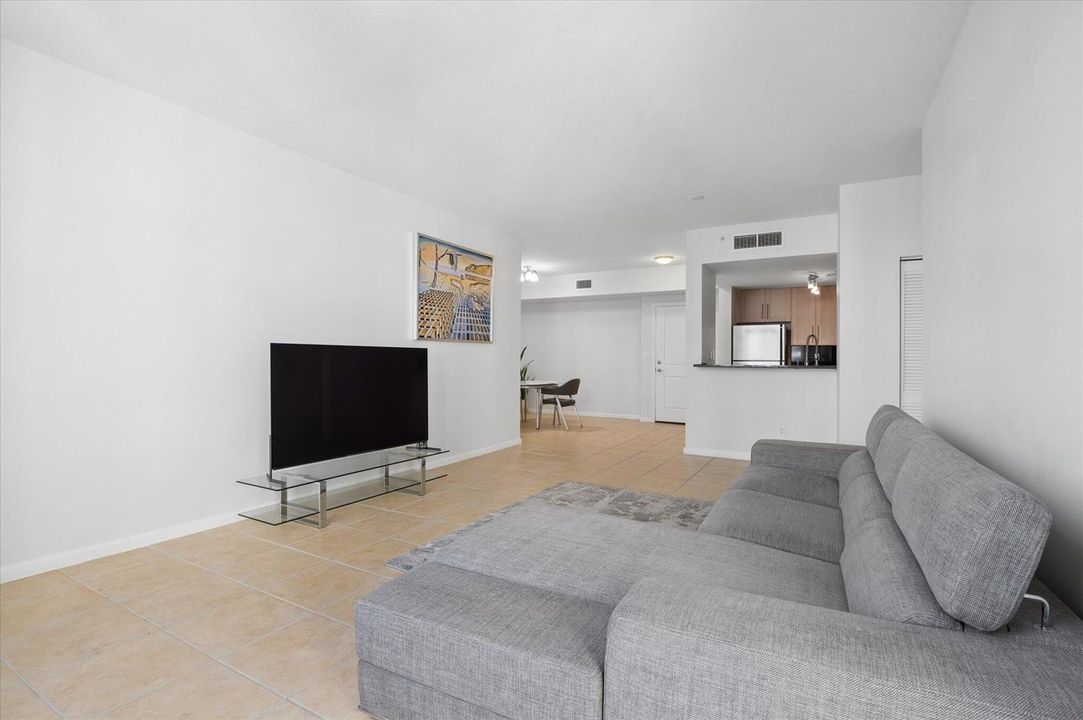 45-Steiner-511 5th Ave #1422-4