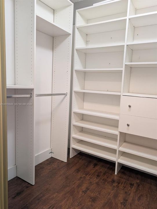 For Rent: $2,700 (3 beds, 2 baths, 1336 Square Feet)