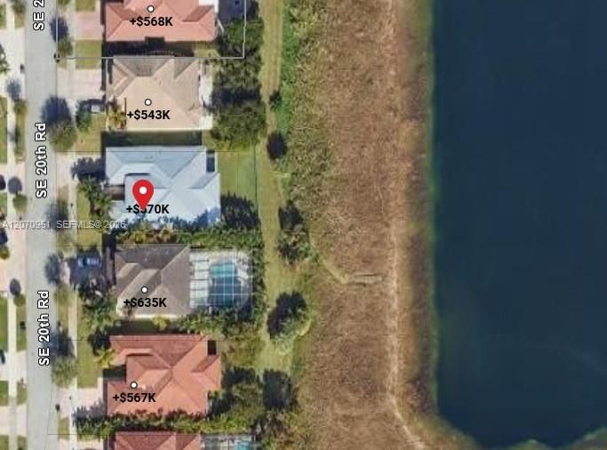 En Venta: $545,000 (4 camas, 3 baños, 2069 Pies cuadrados)