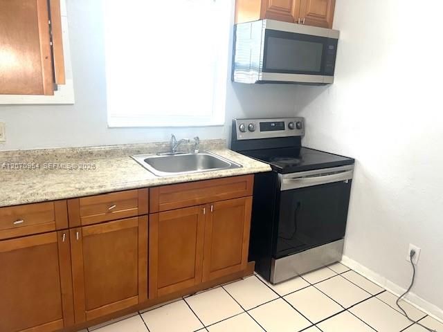 For Rent: $1,625 (1 beds, 1 baths, 992 Square Feet)