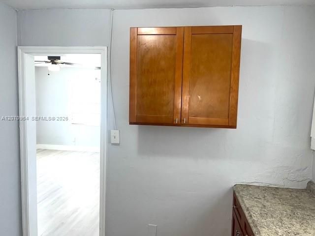 For Rent: $1,625 (1 beds, 1 baths, 992 Square Feet)