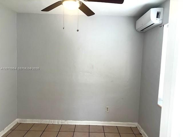 For Rent: $1,625 (1 beds, 1 baths, 992 Square Feet)