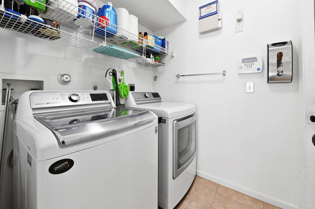 10 Laundry room 01