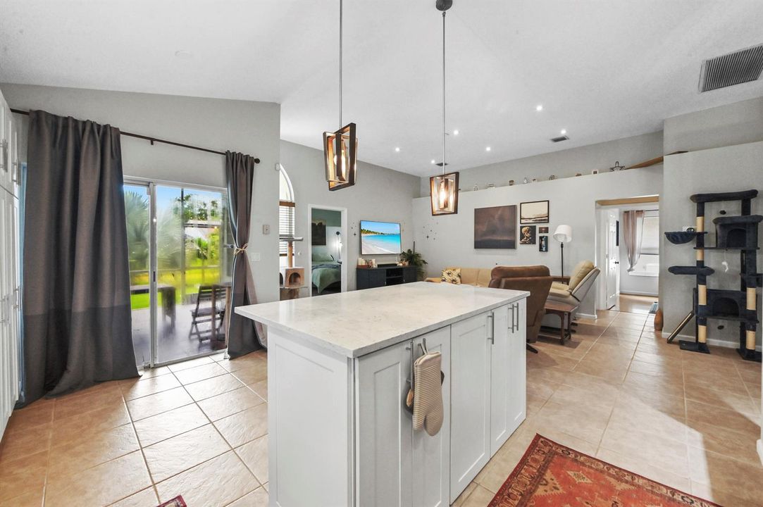 15 Kitchen 05