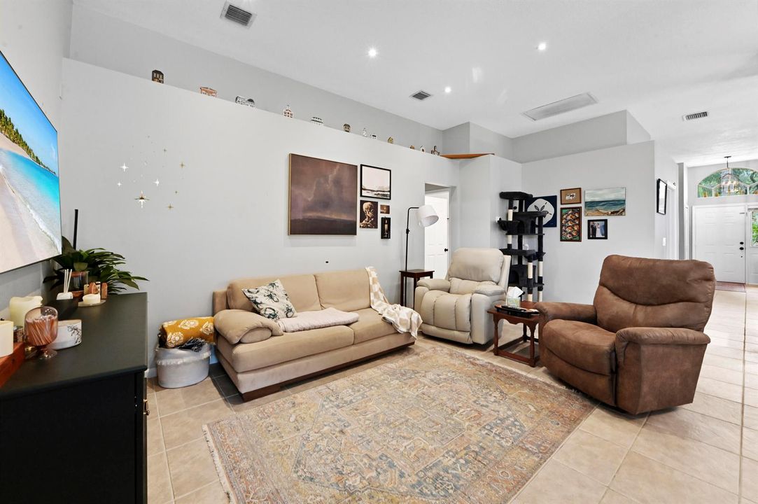 18 Living room 03