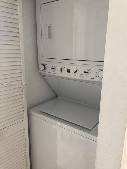 В аренду: $1,900 (1 спален, 1 ванн, 630 Квадратных фут)