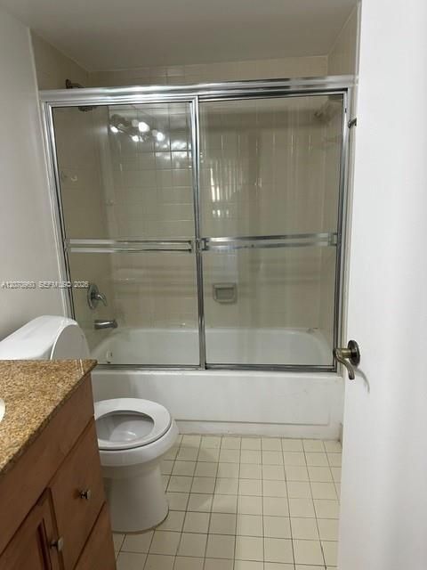 Main Bath View