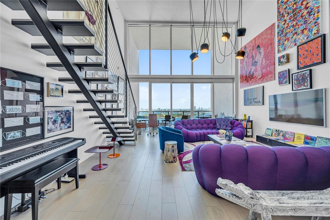 For Sale: $1,555,888 (2 beds, 2 baths, 1794 Square Feet)