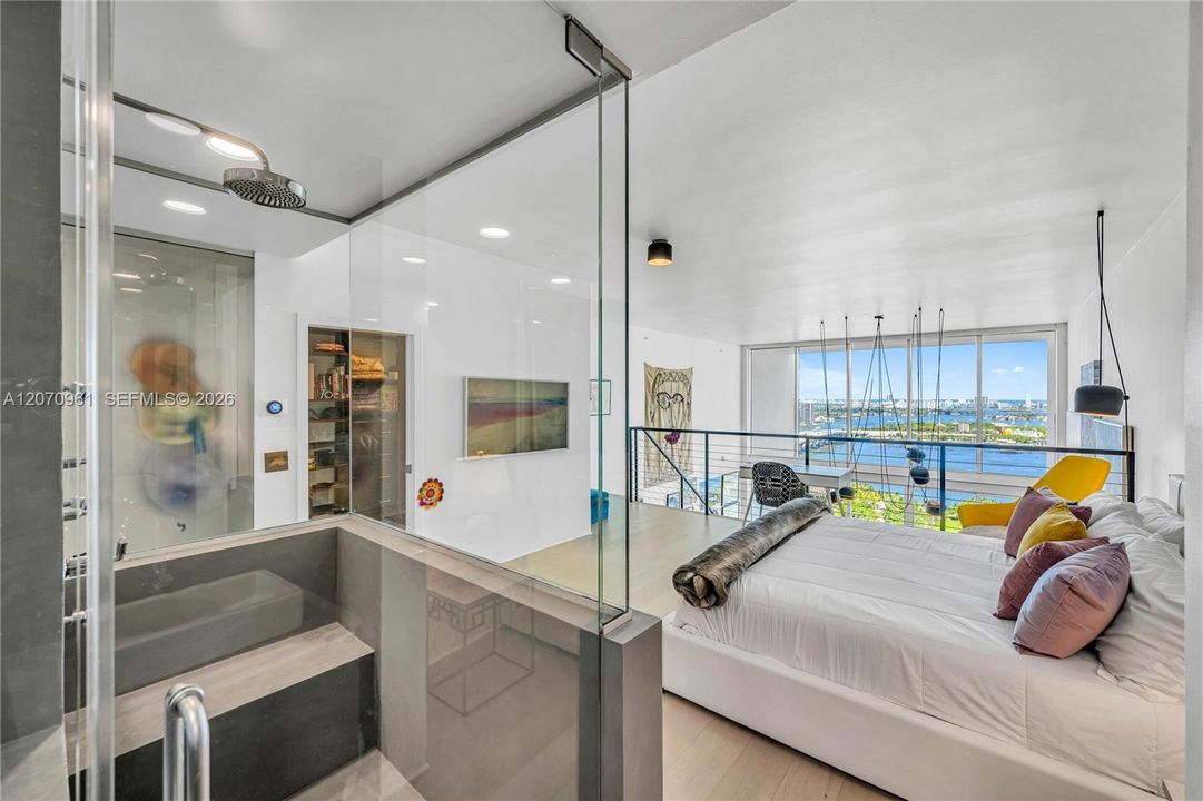 For Sale: $1,555,888 (2 beds, 2 baths, 1794 Square Feet)