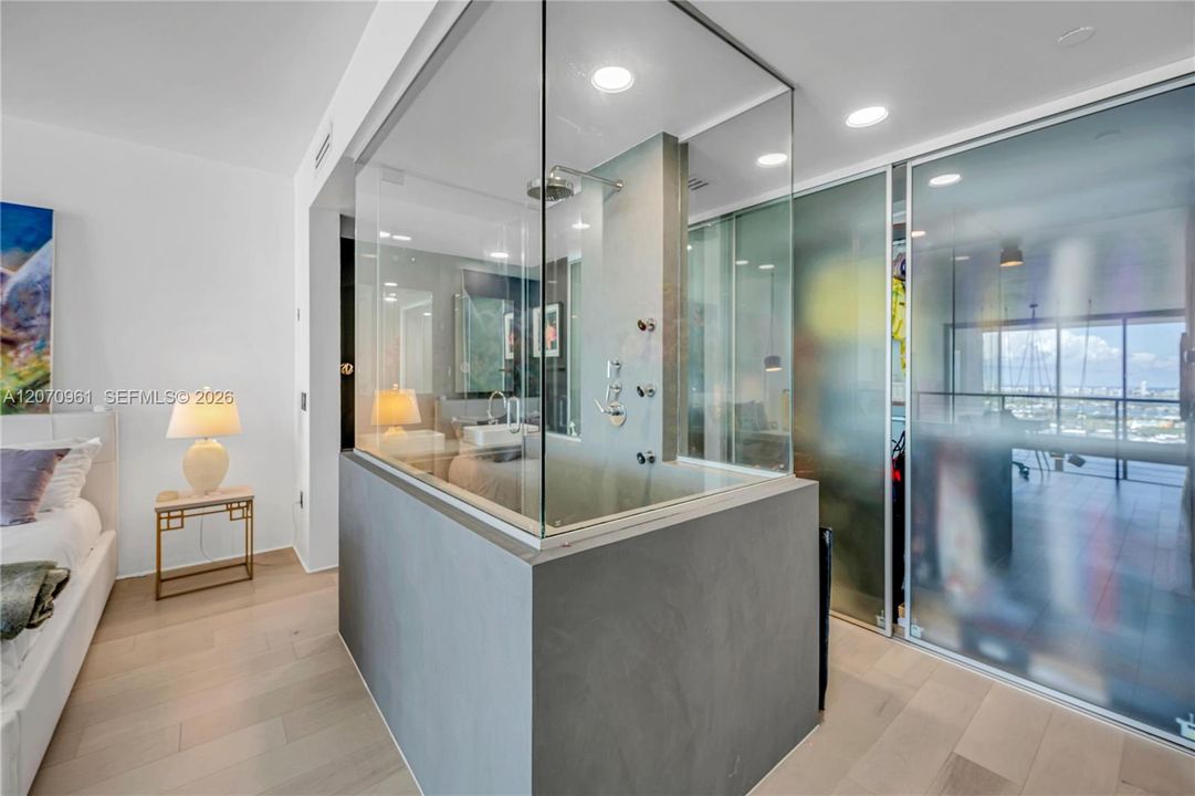 For Sale: $1,555,888 (2 beds, 2 baths, 1794 Square Feet)