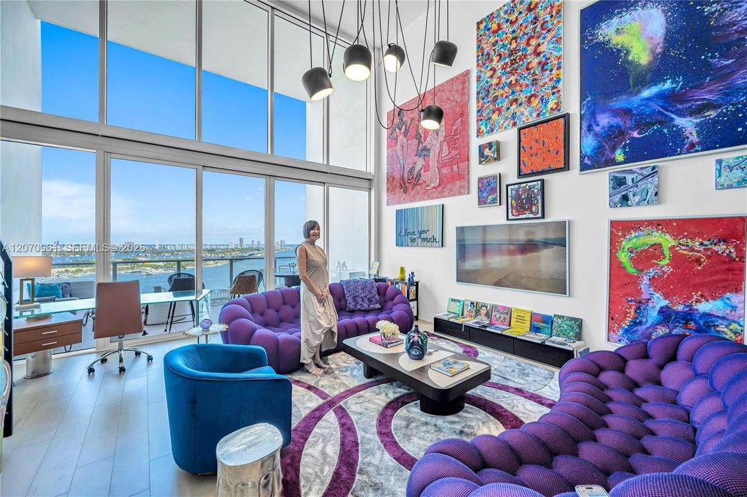 For Sale: $1,555,888 (2 beds, 2 baths, 1794 Square Feet)