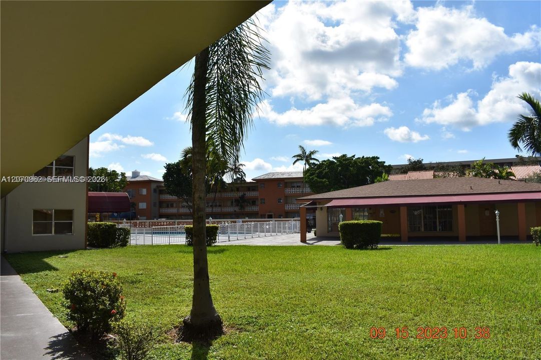 For Rent: $2,250 (2 beds, 2 baths, 1250 Square Feet)
