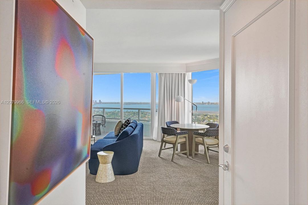 For Rent: $7,000 (1 beds, 2 baths, 1100 Square Feet)