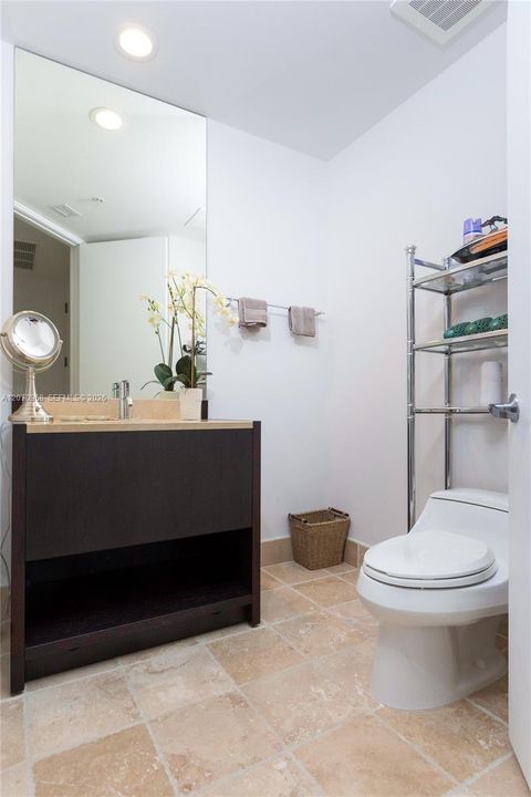 For Rent: $7,900 (2 beds, 2 baths, 1570 Square Feet)