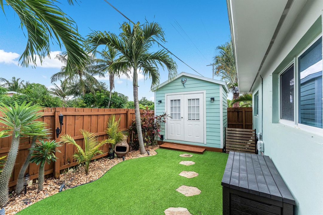 028-8196thStreet-LakePark-FL-33403-FULL