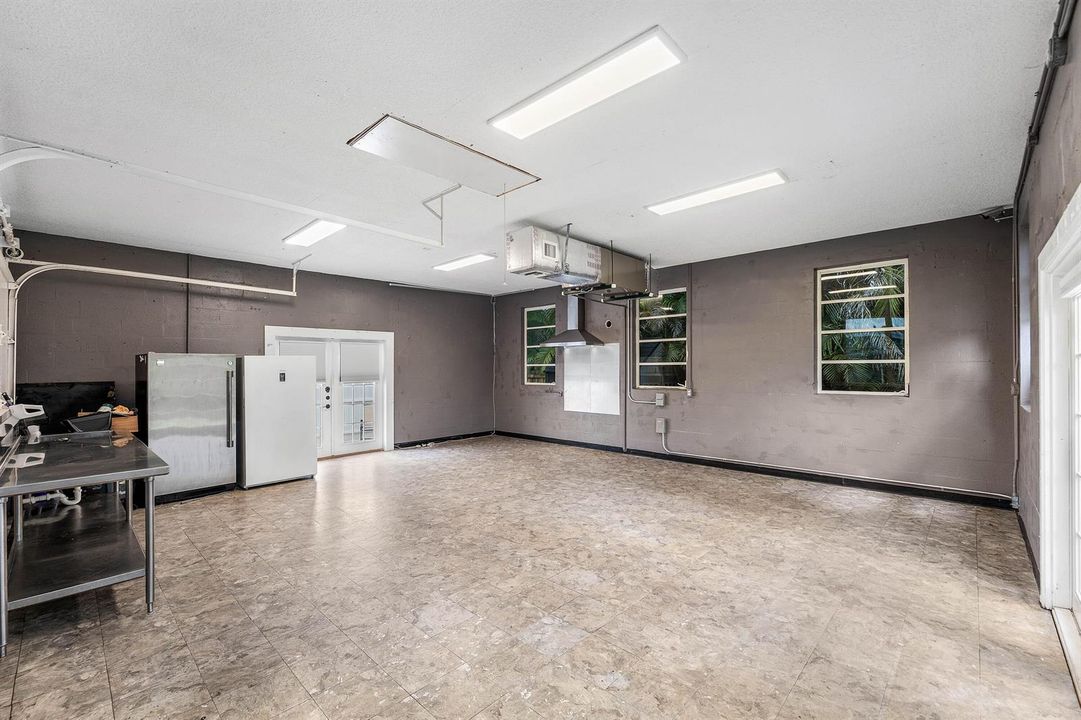 029-8196thStreet-LakePark-FL-33403-FULL