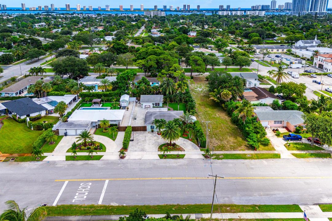 045-8196thStreet-LakePark-FL-33403-FULL