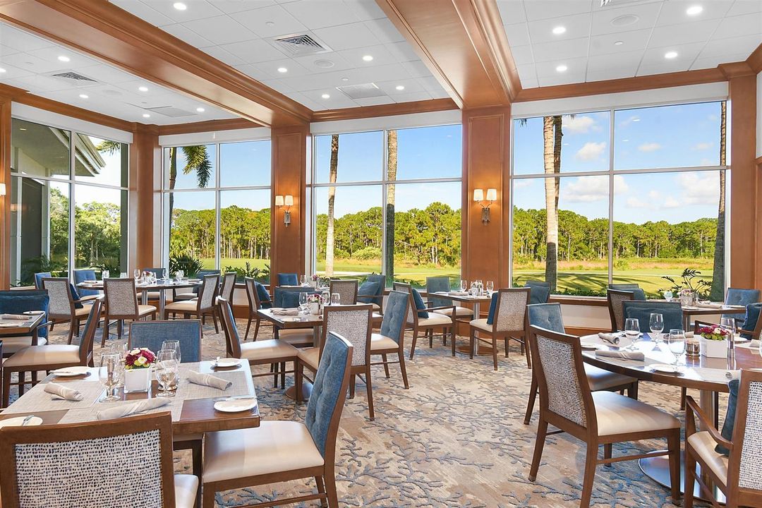 Point Bar & Dining