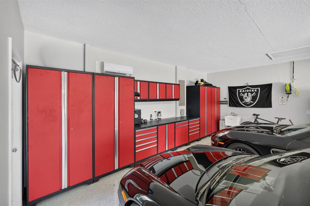 Air Conditioned Garage