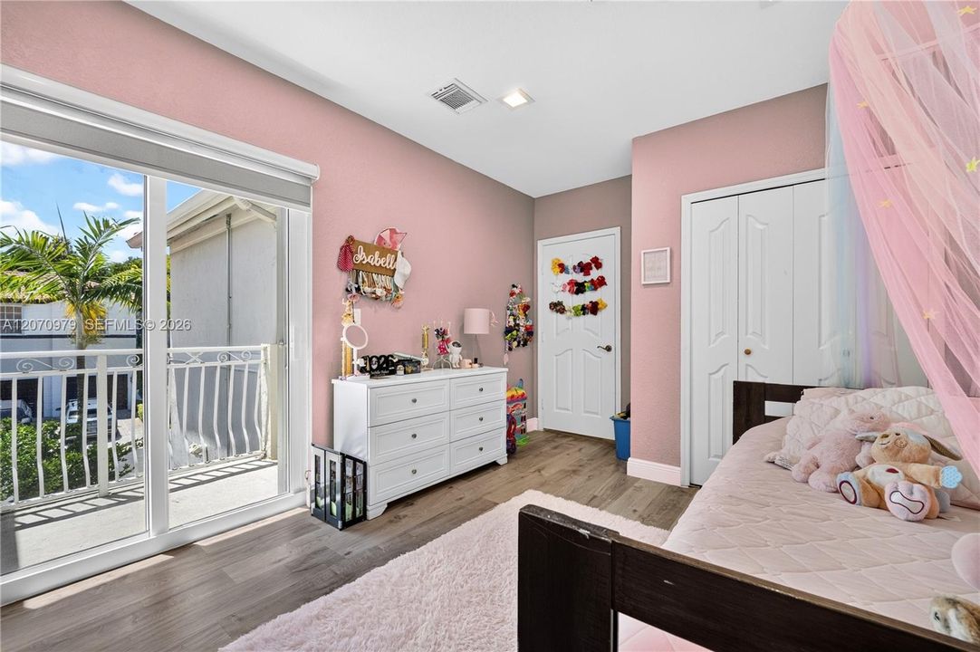 For Rent: $5,000 (4 beds, 2 baths, 2245 Square Feet)