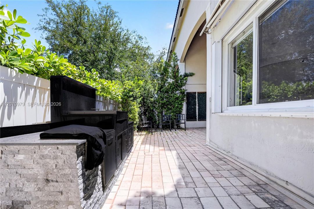 For Rent: $5,000 (4 beds, 2 baths, 2245 Square Feet)