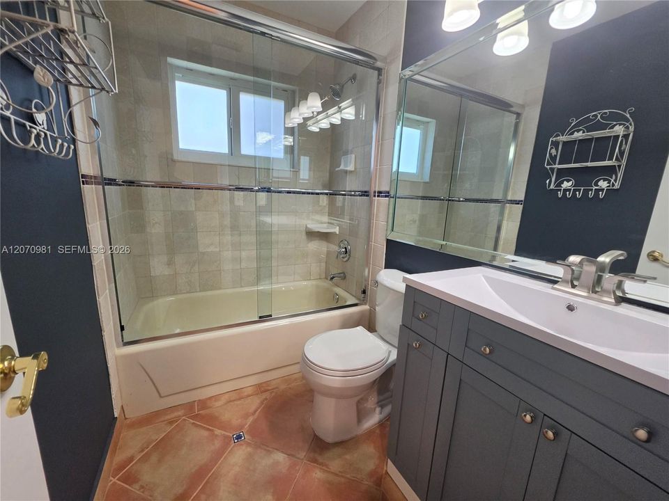 For Rent: $3,800 (2 beds, 2 baths, 1064 Square Feet)